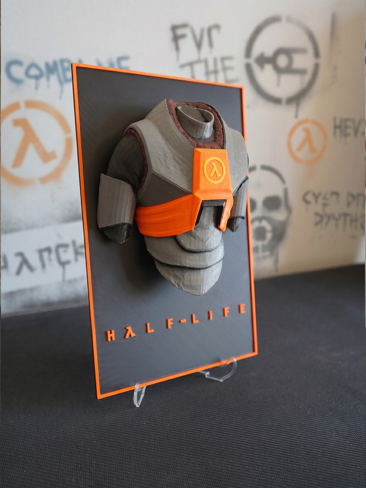 Half Life HEV Suit 3 Boyutlu Figür Poster